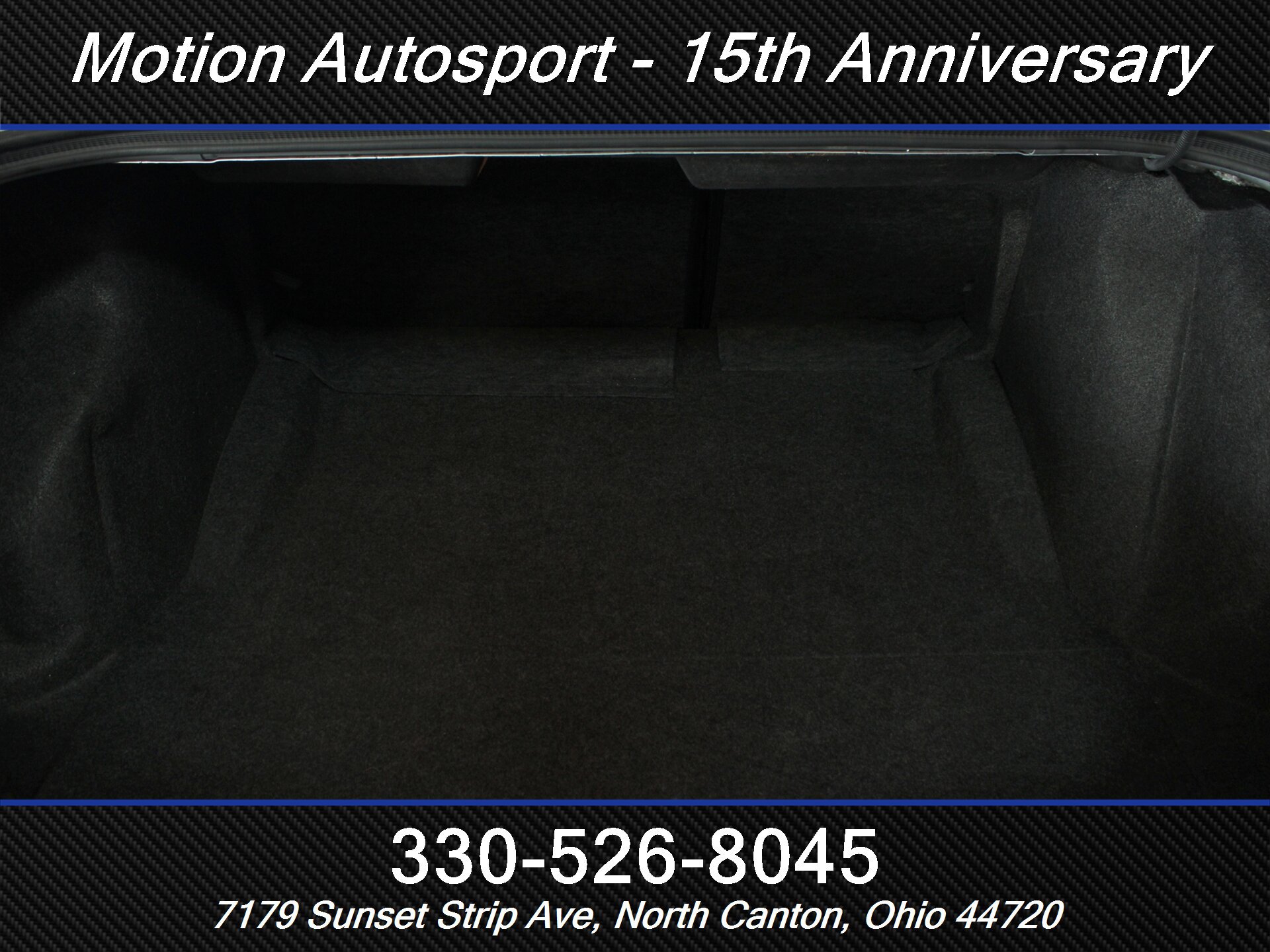 Used 2012 Dodge Challenger SRT8 RWD image 10