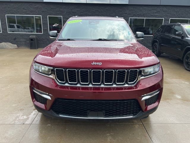 Certified 2023 Jeep Grand Cherokee Limited w/ Trailer Tow Prep Group (B) AWD/4WD image 2