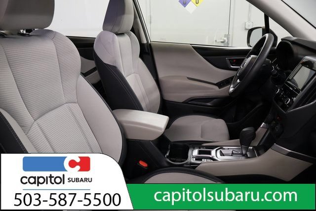 Used 2023 Subaru Forester AWD/4WD image 28