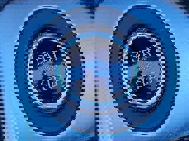 Certified 2025 Nissan Sentra SV image 25