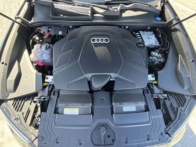 Used 2025 Audi Q8 Premium Plus AWD/4WD image 27