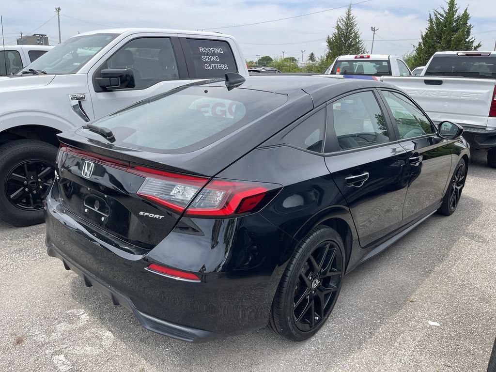 Used 2023 Honda Civic Sport image 12