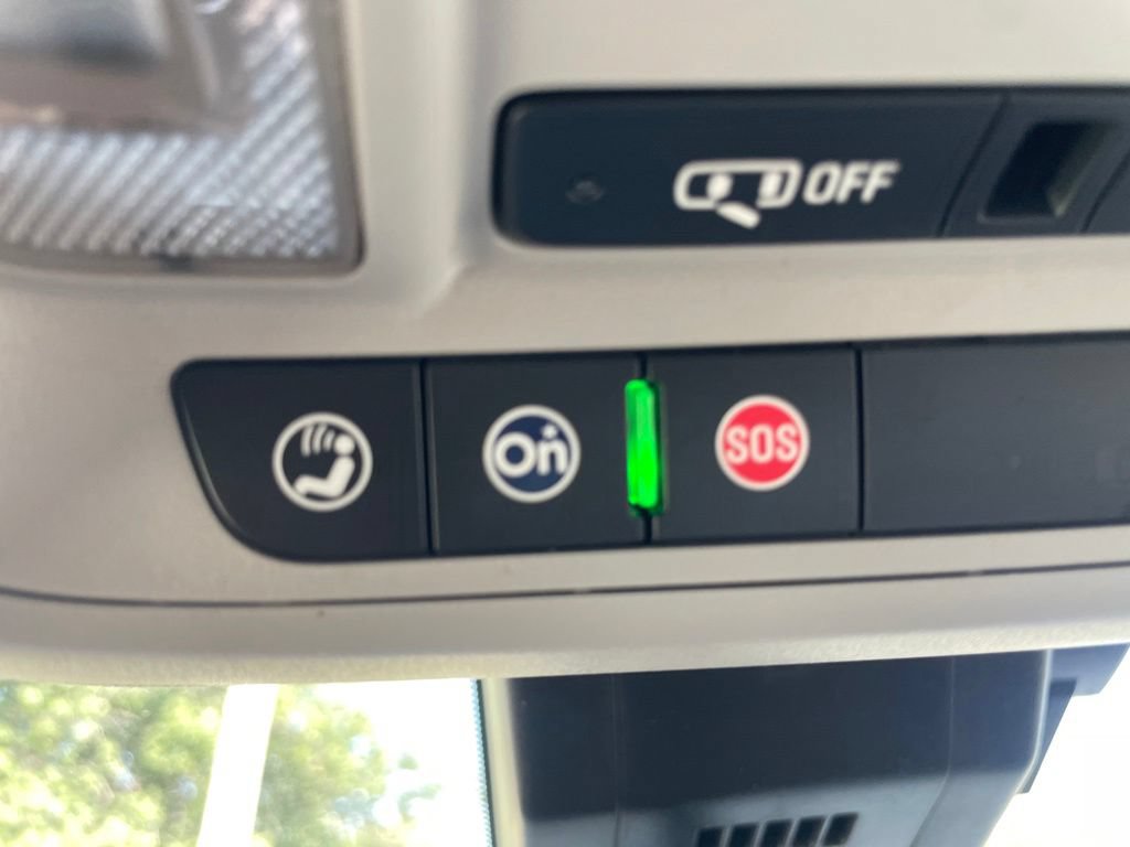 Used 2021 Chevrolet Equinox LT AWD/4WD image 25