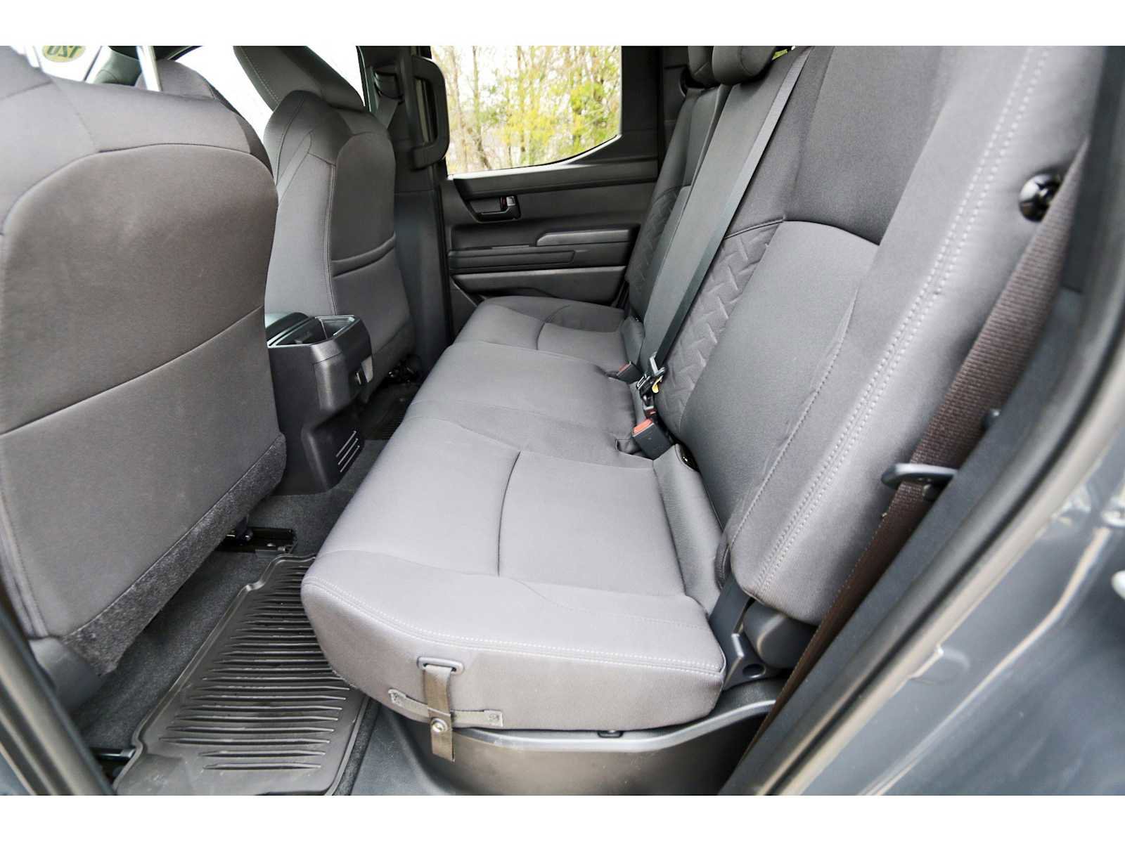 Used 2025 Toyota Tacoma SR image 12