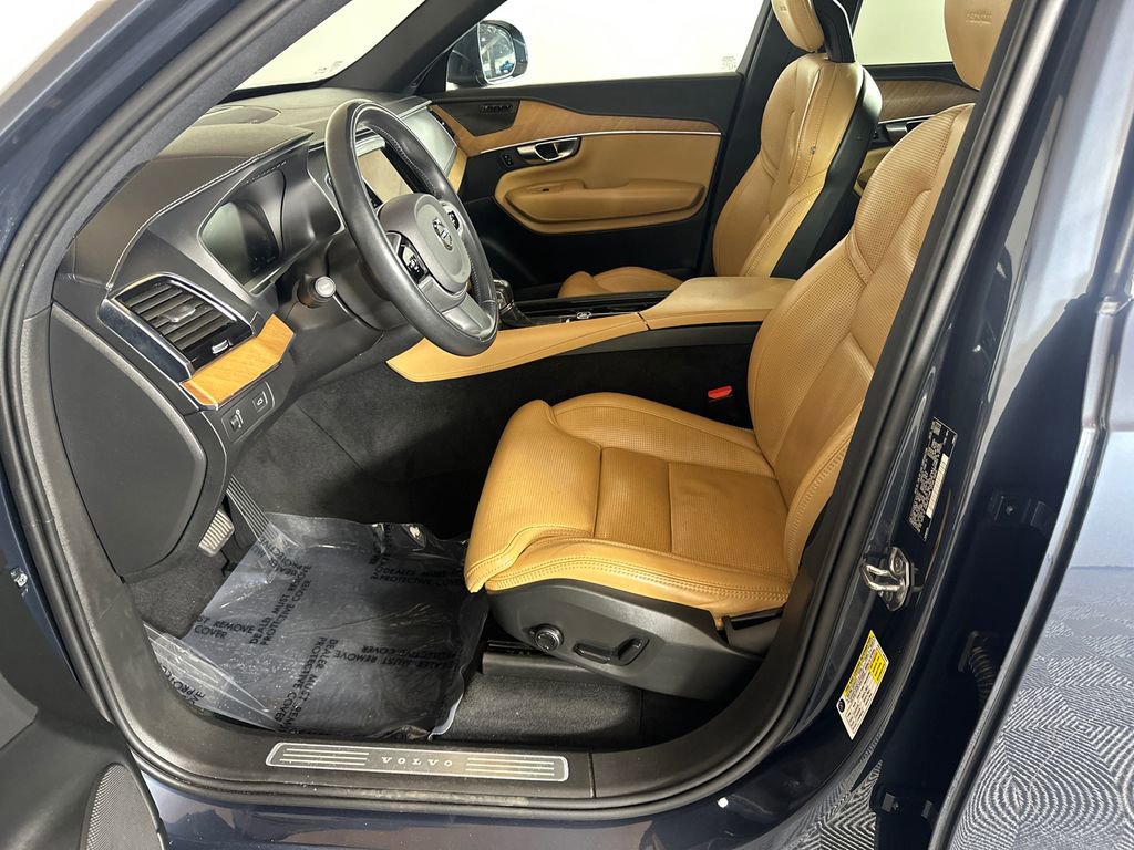 Used 2020 Volvo XC90 T6 Inscription w/ Protection Package Premier AWD/4WD image 9