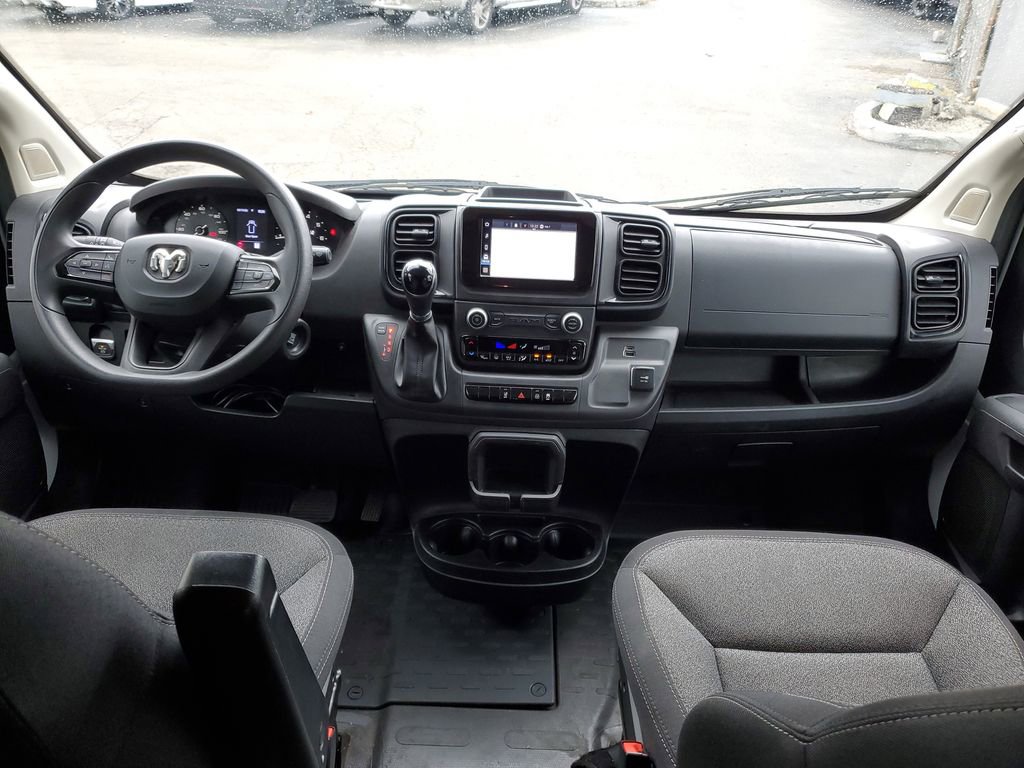 Used 2023 RAM ProMaster 2500 w/ Crew Van Package image 15