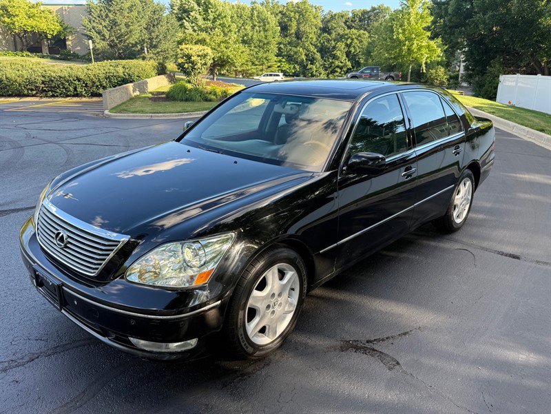 Used 2004 Lexus LS 430 RWD image 10