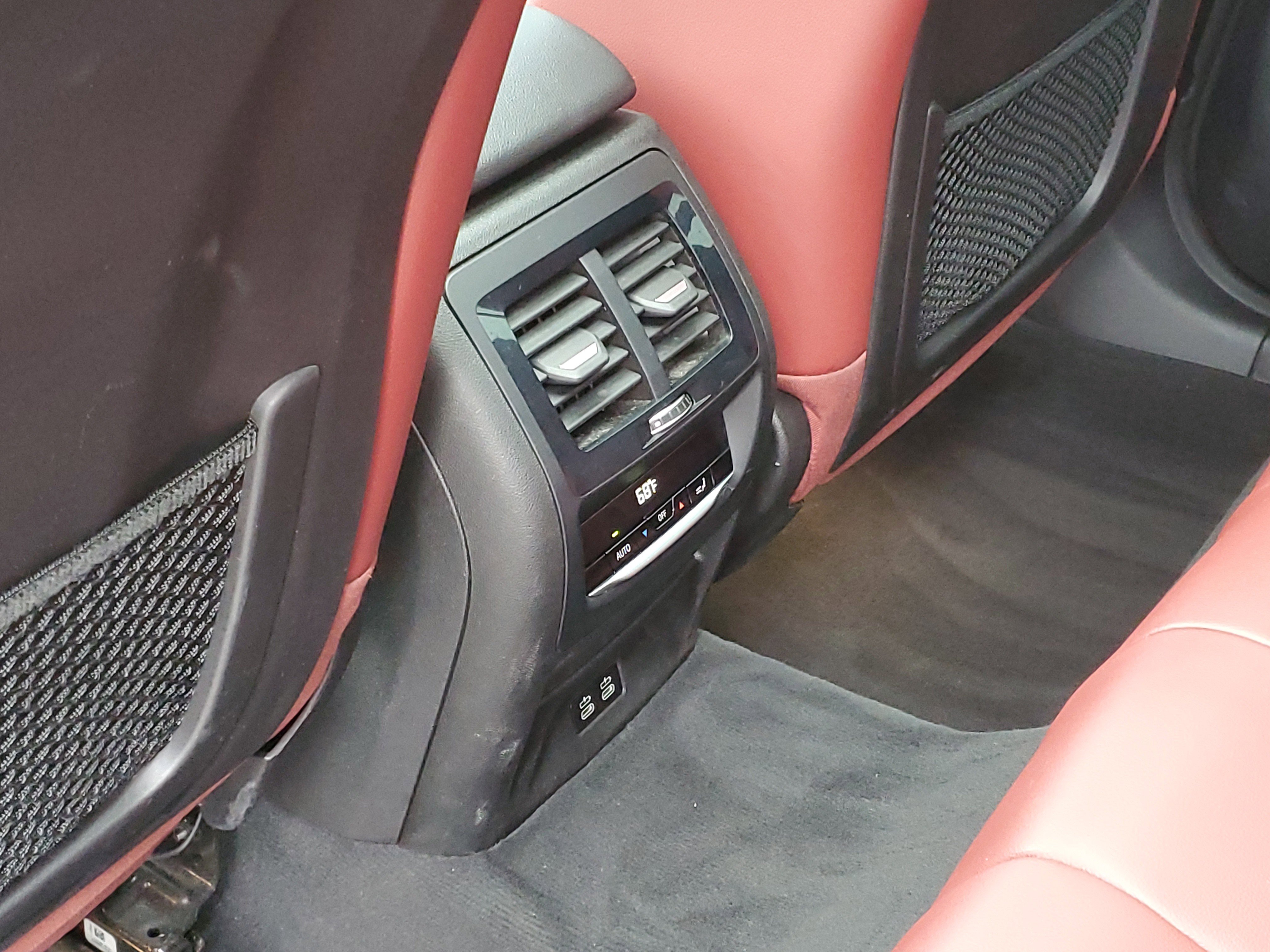 Used 2023 BMW X4 xDrive30i image 25