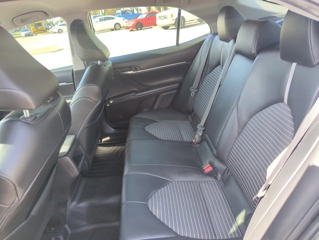 Used 2023 Toyota Camry SE image 25