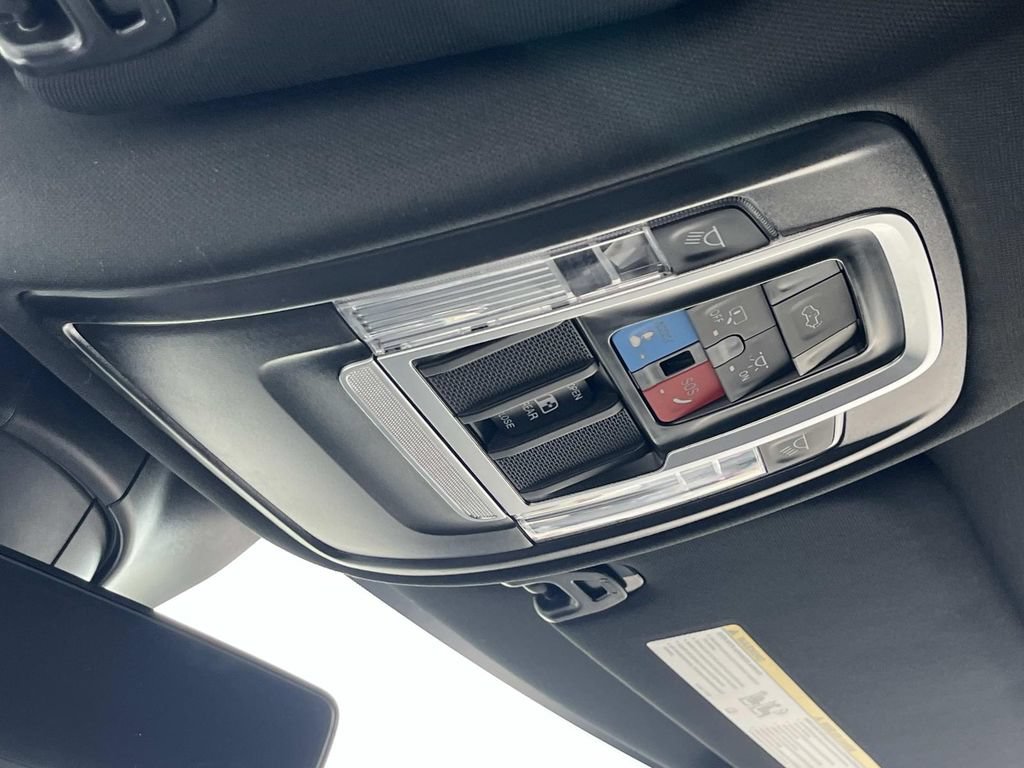 New 2026 RAM 2500 Laramie AWD/4WD image 26