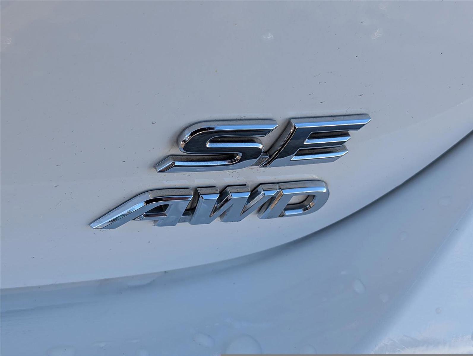 Used 2022 Toyota Camry SE image 9