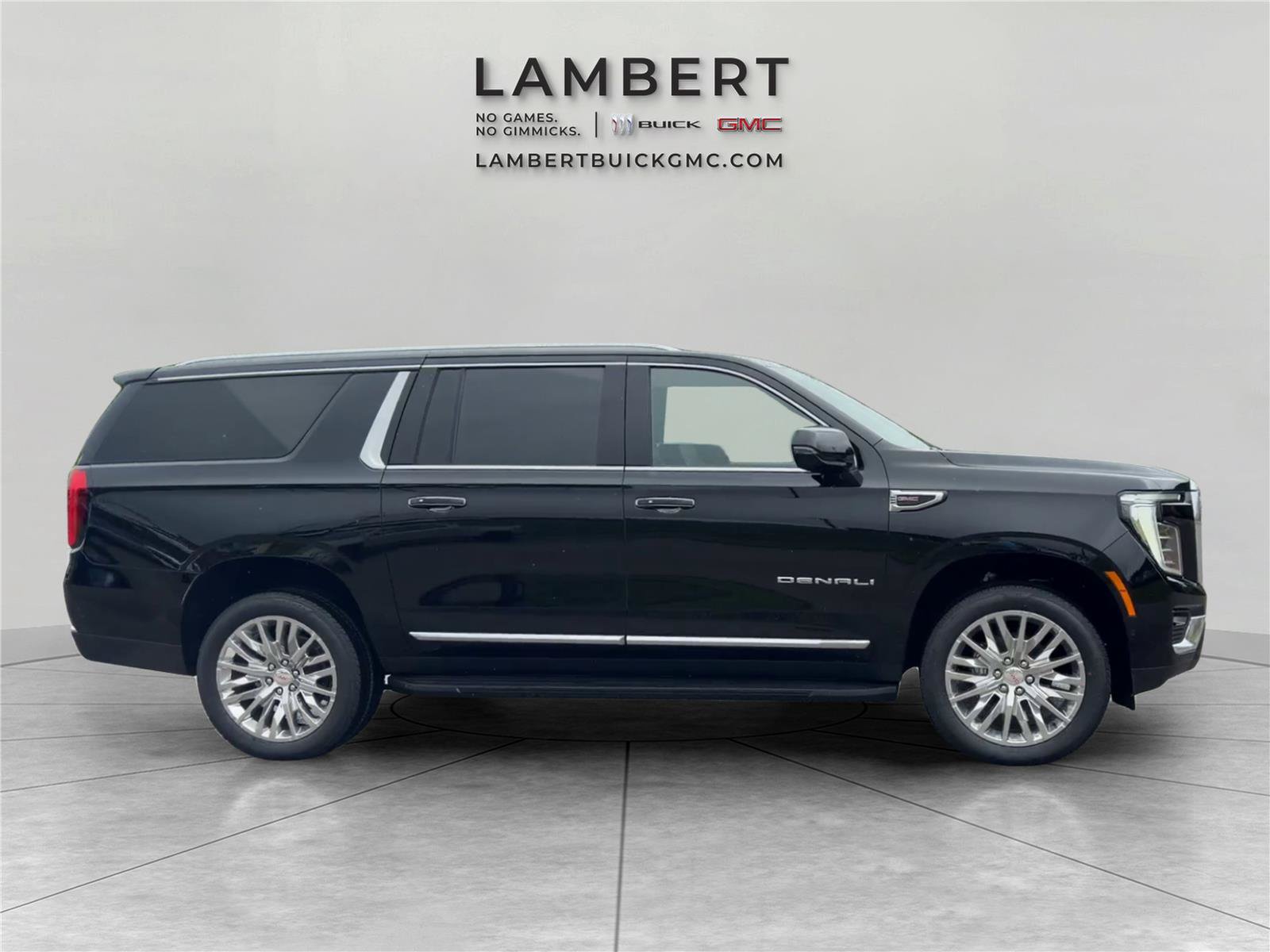 New 2026 GMC Yukon XL Denali w/ LPO, Floor Liner Package AWD/4WD image 6