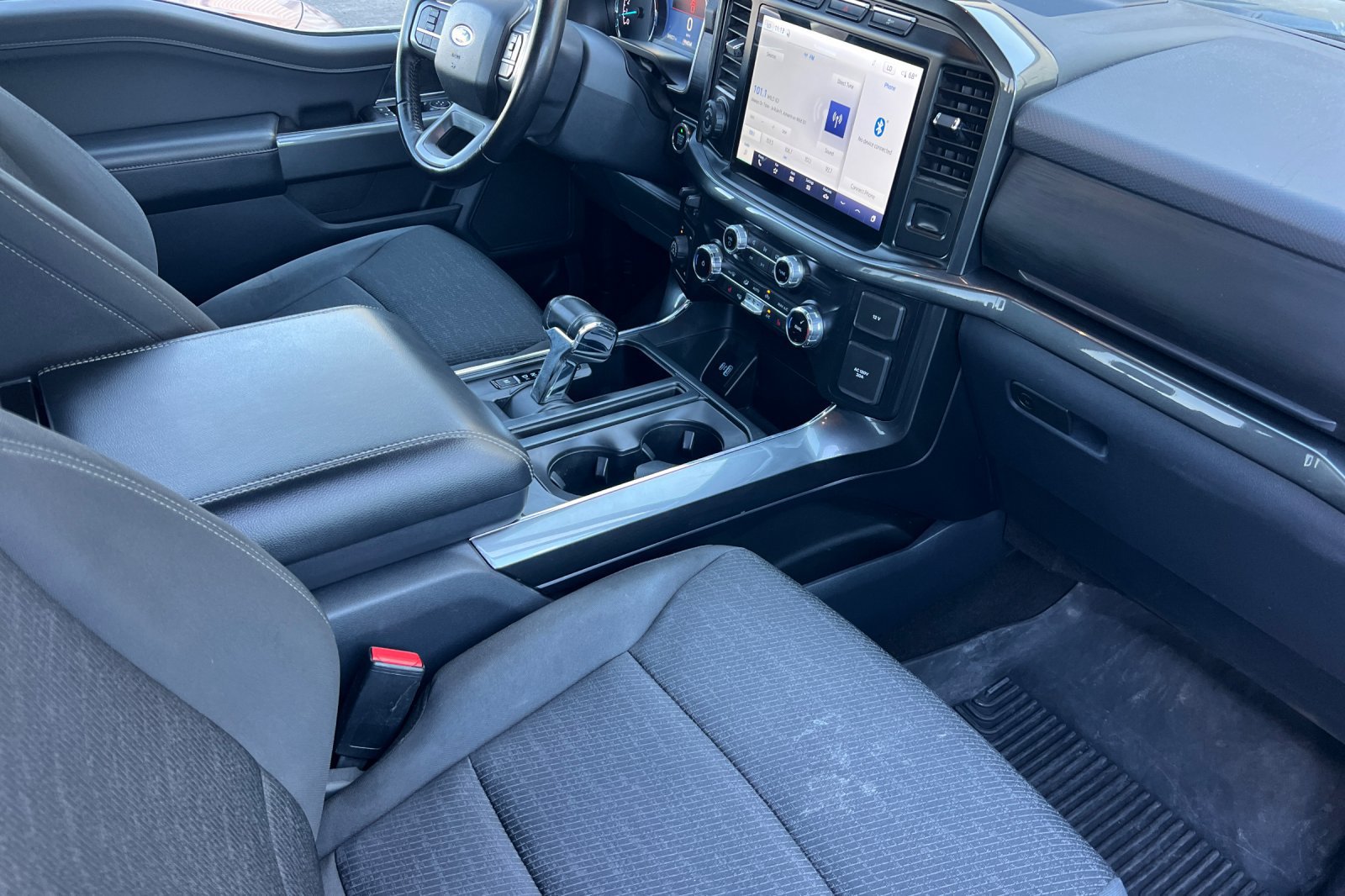 Used 2022 Ford F150 XLT w/ Equipment Group 302A High AWD/4WD image 16