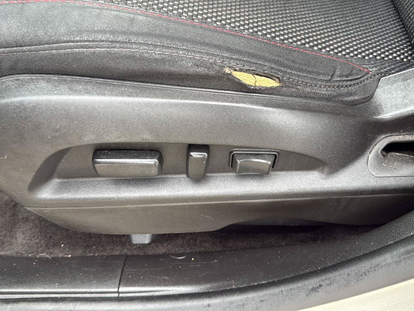 Used 2016 Chevrolet Equinox LT w/ Convenience Package FWD image 6