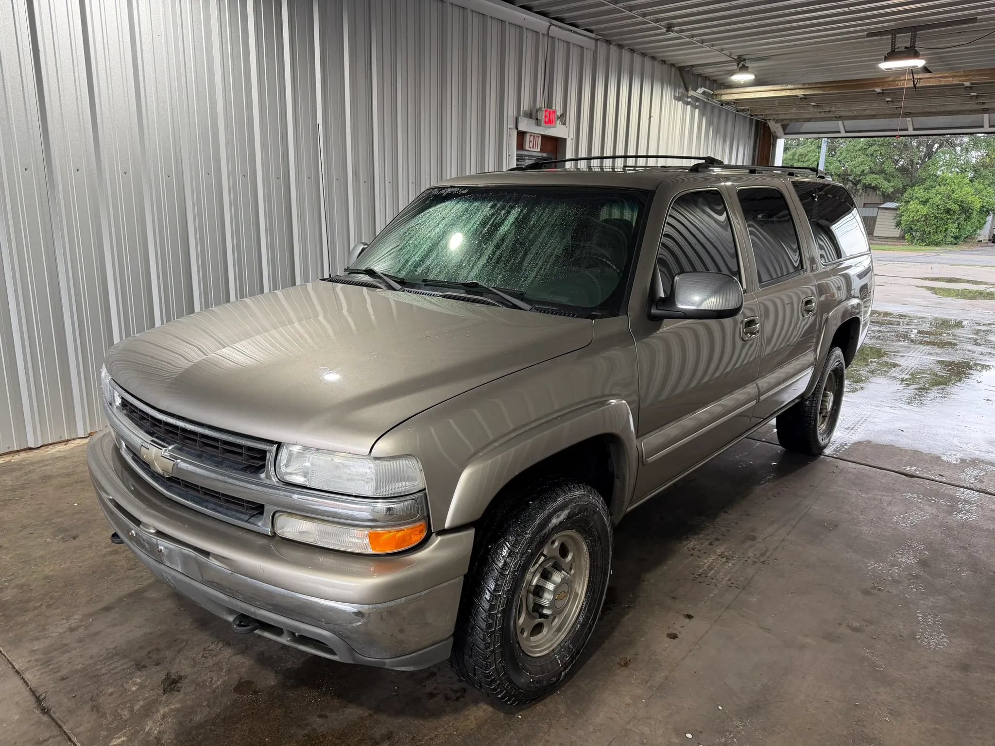 Used 2001 Chevrolet Suburban 2500 LT w/ LT Preferred Equipment Group