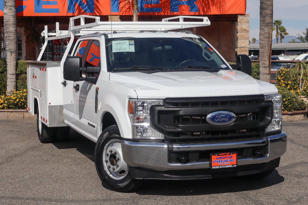 Used 2021 Ford F350 XL w/ Power Equipment Group RWD image 2