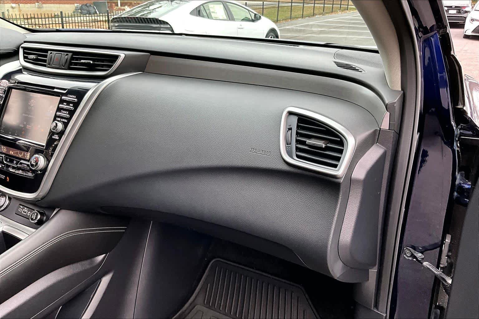 Used 2024 Nissan Murano SL image 19