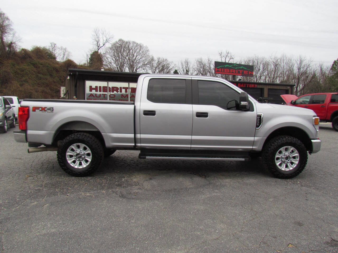 Used 2022 Ford F250 XL w/ STX Appearance Package image 8