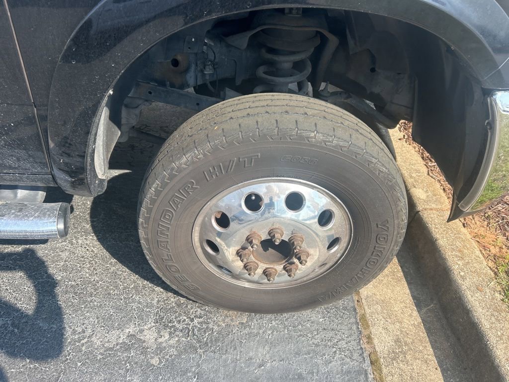 Used 2012 RAM 3500 Laramie w/ Max Tow Pkg image 2