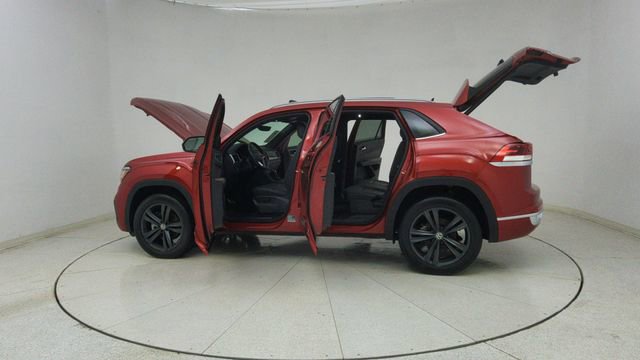 Used 2021 Volkswagen Atlas Cross Sport SE w/ Panoramic Sunroof Package image 72