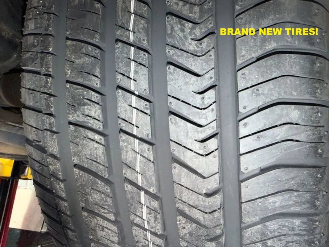 Used 2023 Jeep Grand Cherokee 4WD 4xe image 24