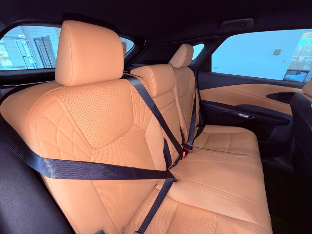 Used 2025 Lexus RX 350 FWD w/ Technology Package image 14