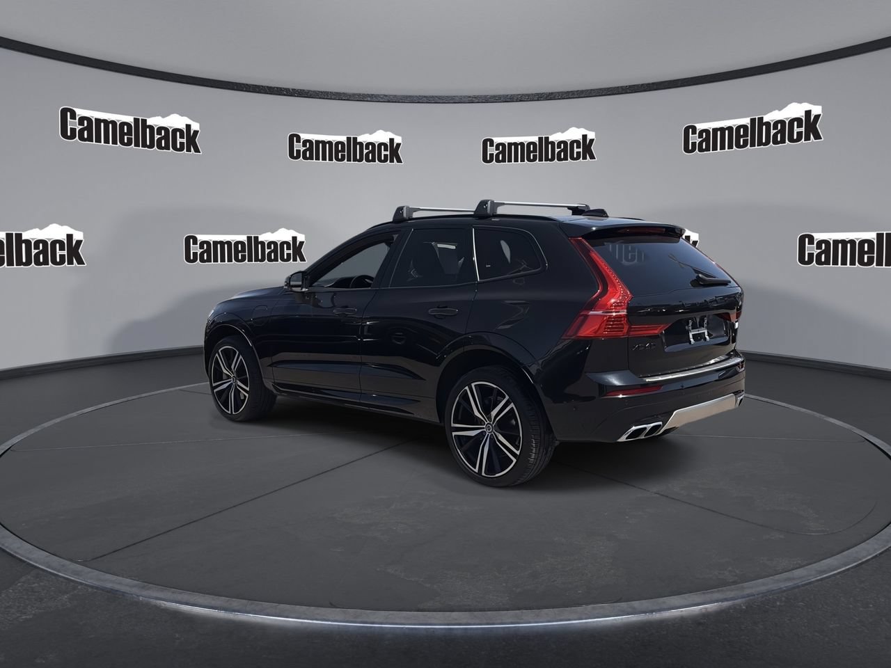 Used 2021 Volvo XC60 T8 R-Design w/ Advanced Package AWD/4WD image 5