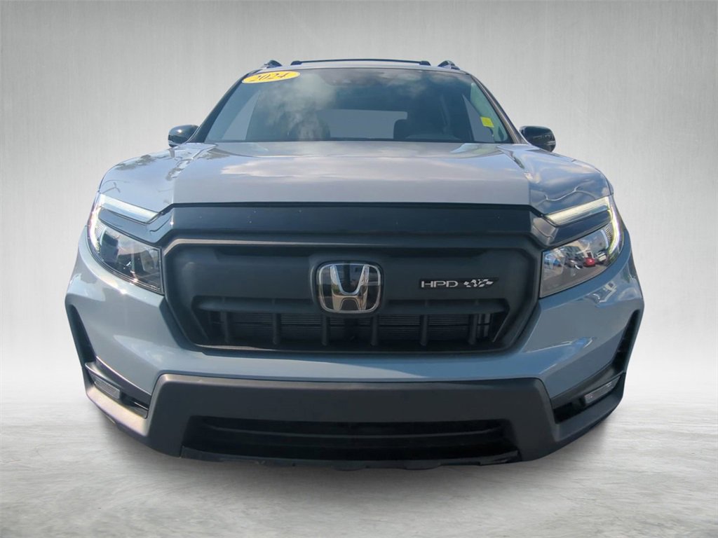 Certified 2024 Honda Passport Black Edition image 8