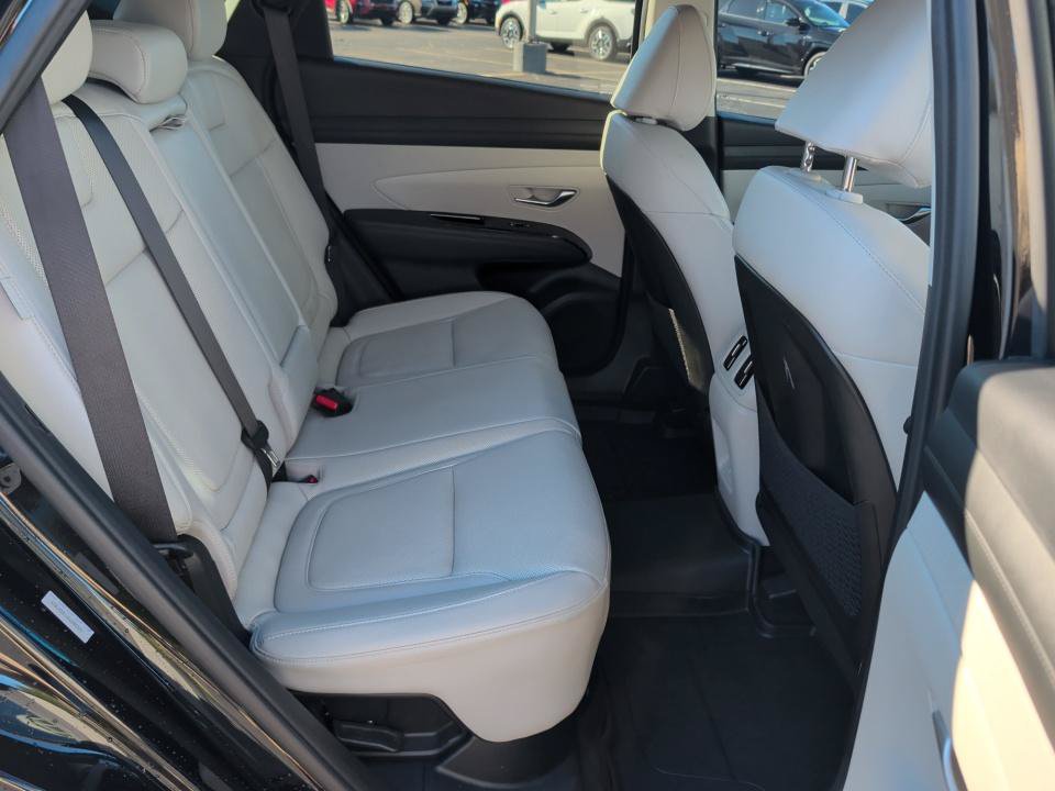 Certified 2025 Hyundai Tucson Limited AWD/4WD image 29