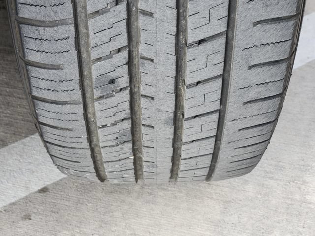 Certified 2022 Ford Explorer XLT w/ Equipment Group 202A RWD image 12