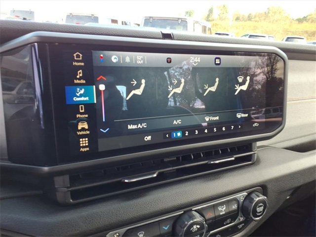 Used 2024 Jeep Gladiator Sport image 20