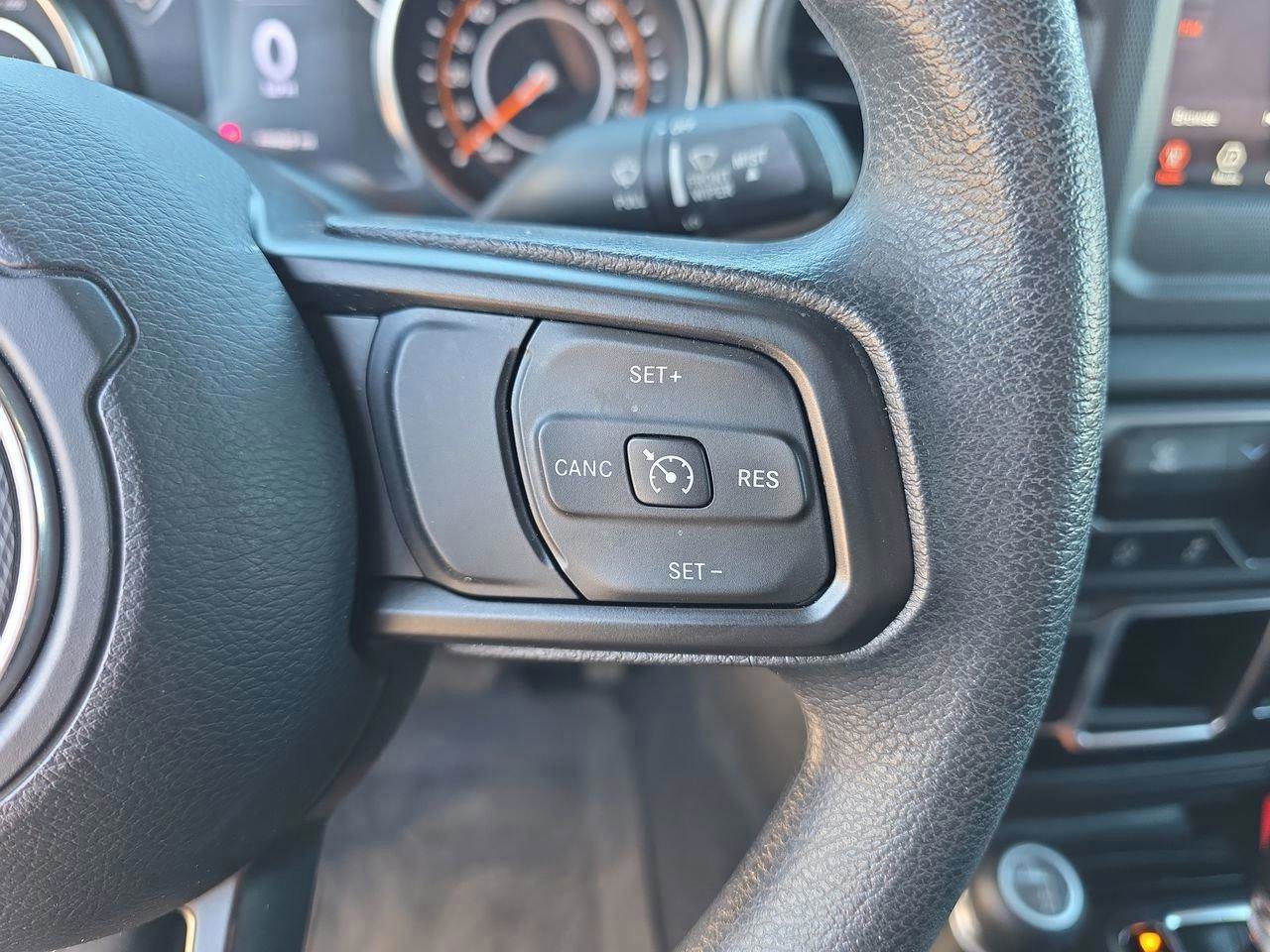 Used 2022 Jeep Wrangler Sport image 26