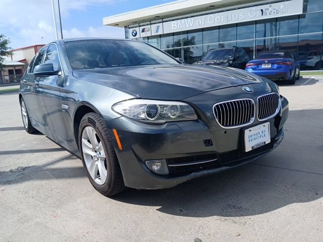 Used 2012 BMW 528i xDrive Sedan AWD/4WD image 6