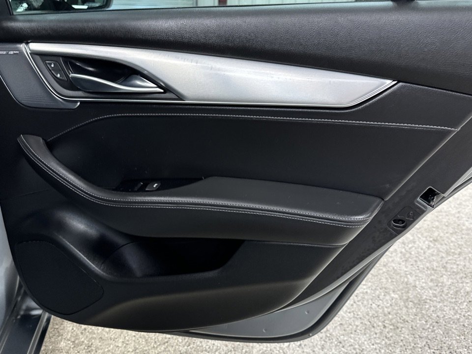 Used 2023 Cadillac CT5 Luxury w/ Sun And Sound Package image 23