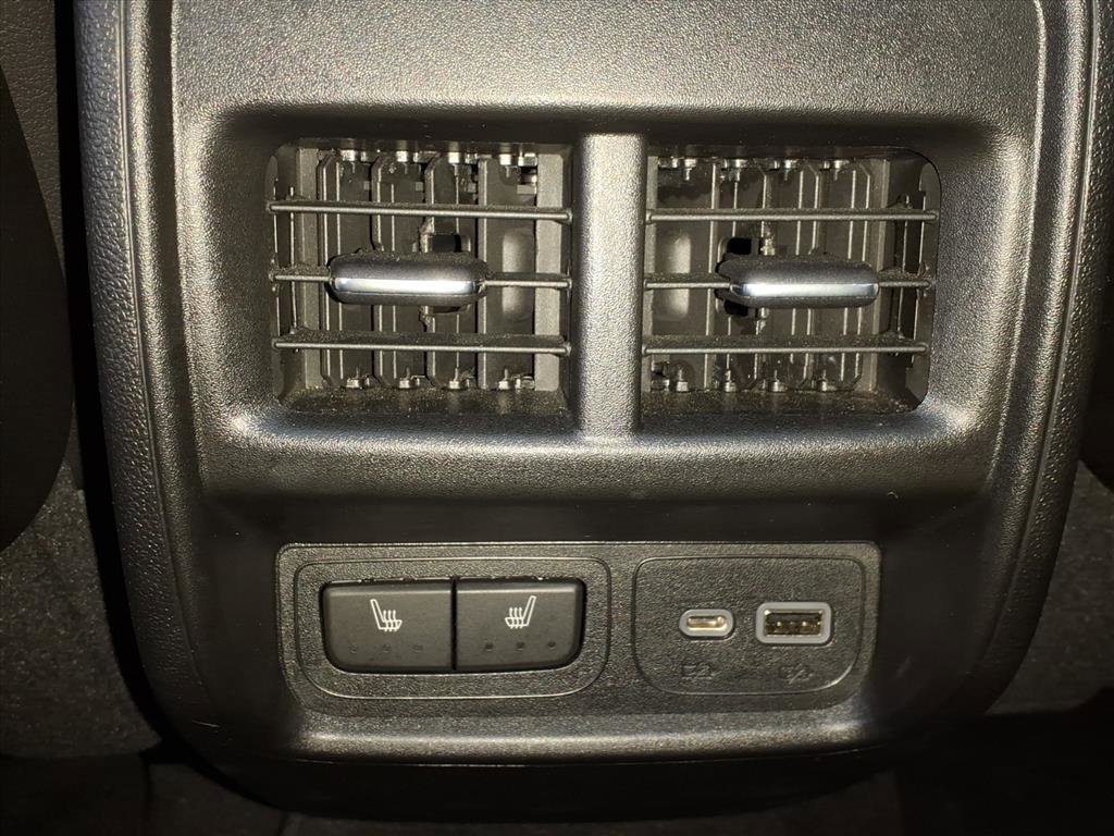 Certified 2023 Cadillac XT4 Sport w/ Cold Weather Package image 18