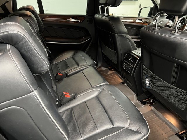 Used 2014 Mercedes-Benz GL 550 4MATIC image 57