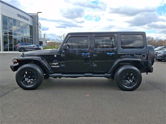 Used 2012 Jeep Wrangler Unlimited Sahara w/ Dual Top Group image 4