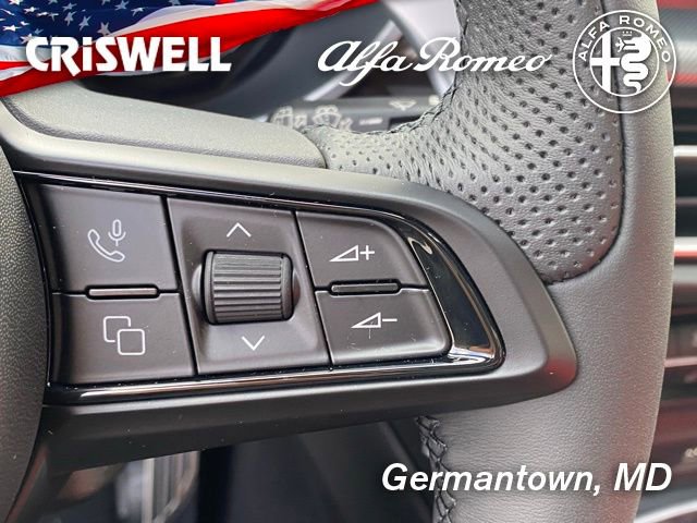 New 2025 Alfa Romeo Stelvio Sprint image 25