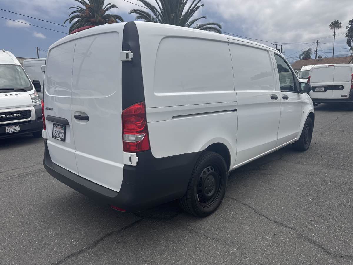Used 2020 Mercedes-Benz Metris image 7