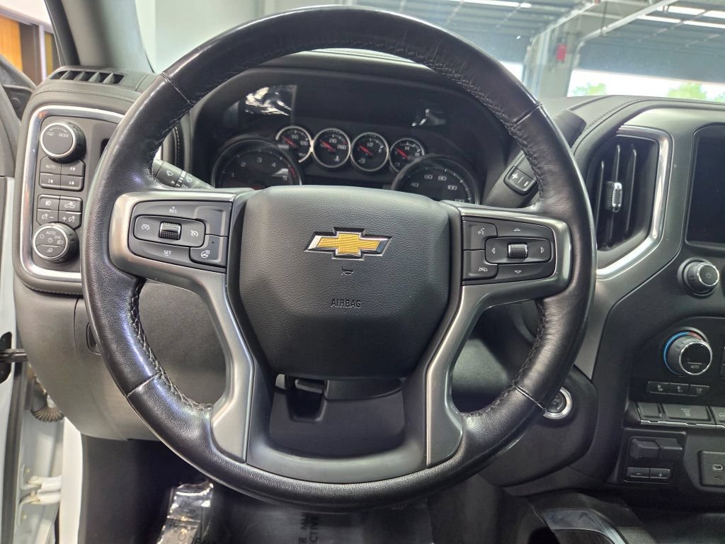 Used 2022 Chevrolet Silverado 2500 LTZ AWD/4WD image 33