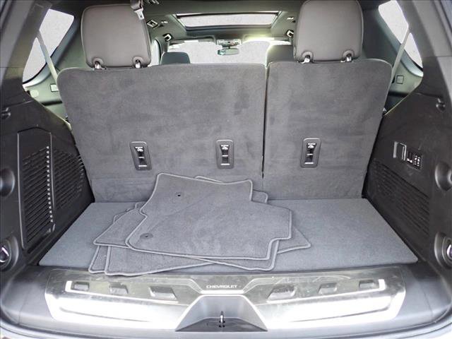 Used 2023 Chevrolet Tahoe Z71 w/ Luxury Package image 9