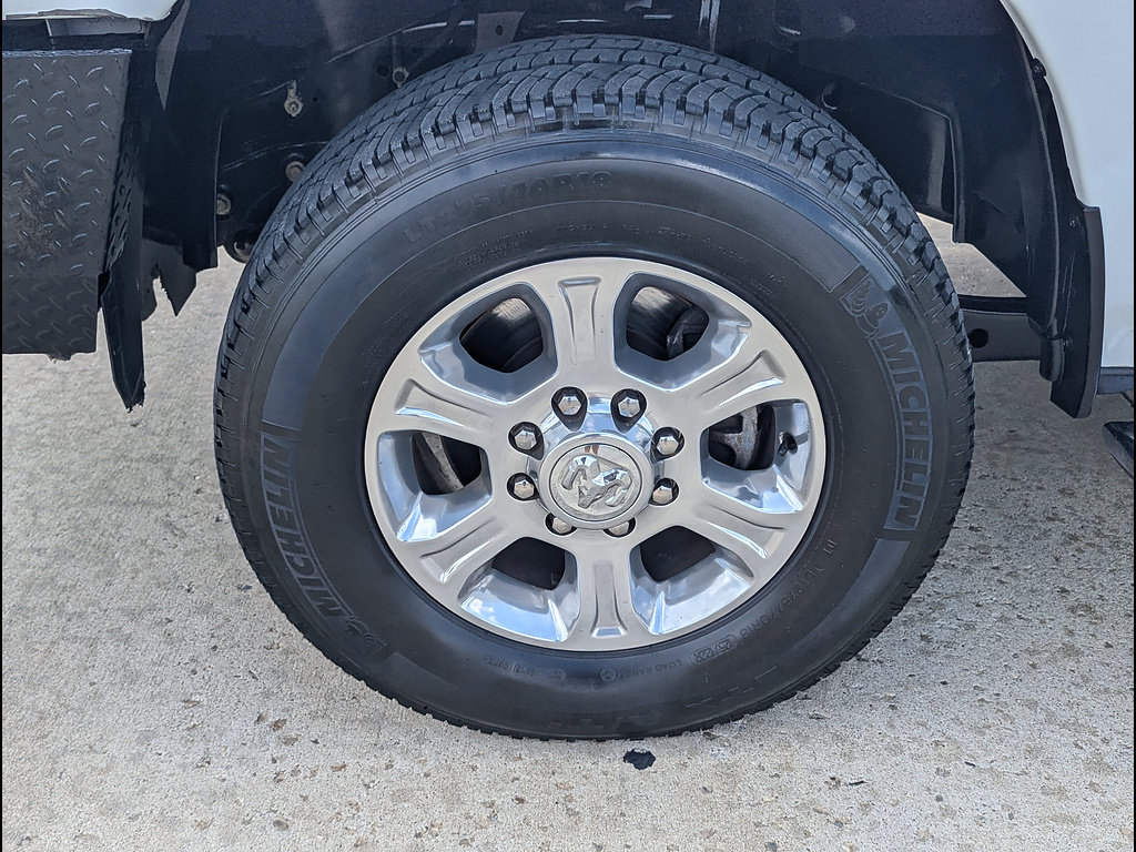 Used 2022 RAM 2500 Big Horn w/ Level A Equipment Group AWD/4WD image 17