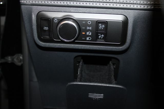 Used 2025 Ford Mustang GT Premium image 28