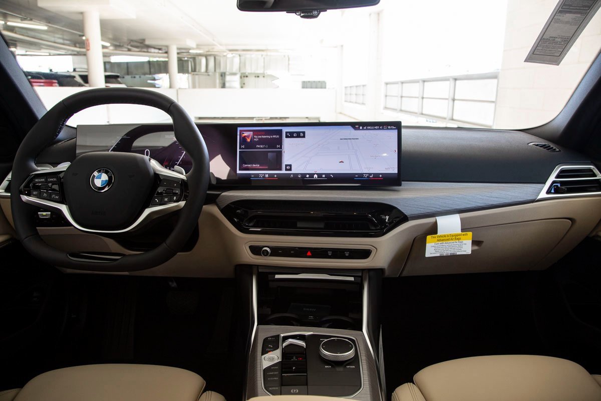 New 2026 BMW 330i Sedan image 11