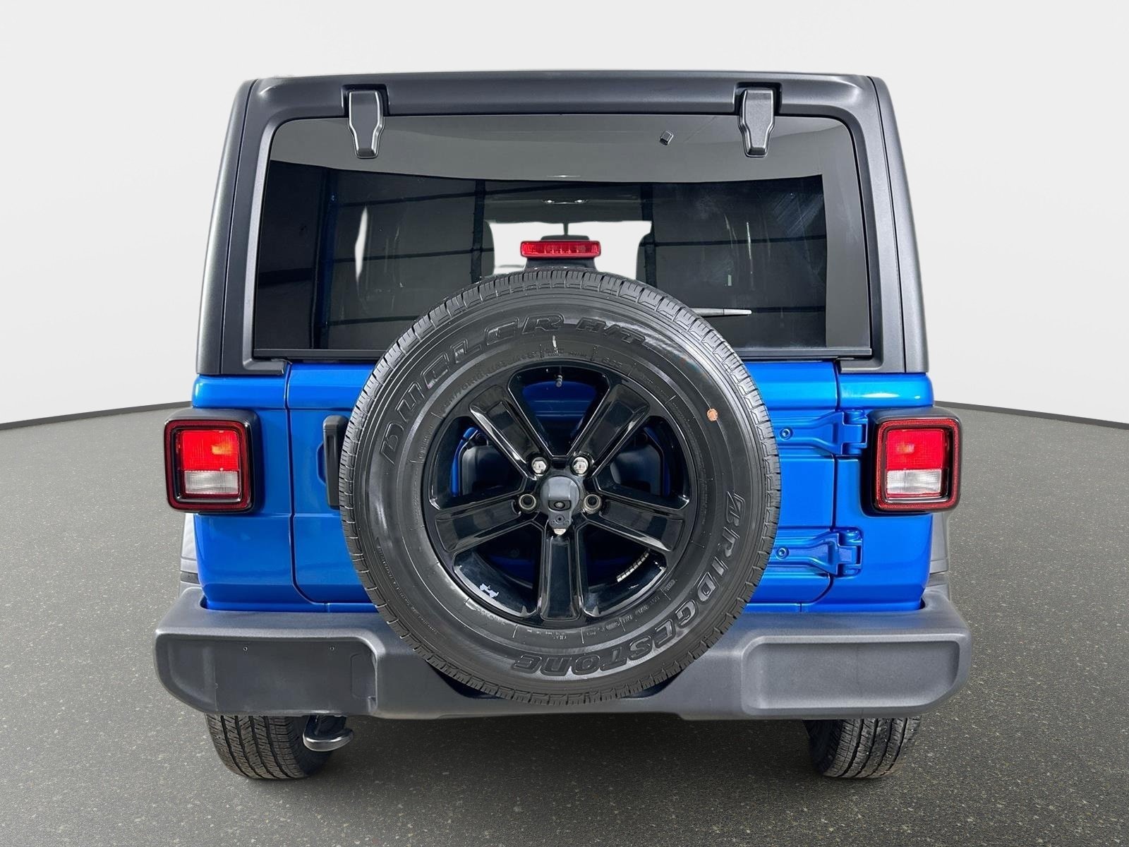 Used 2022 Jeep Wrangler Unlimited Sport AWD/4WD image 6