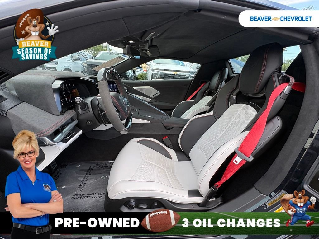 Used 2023 Chevrolet Corvette Z06 RWD image 13