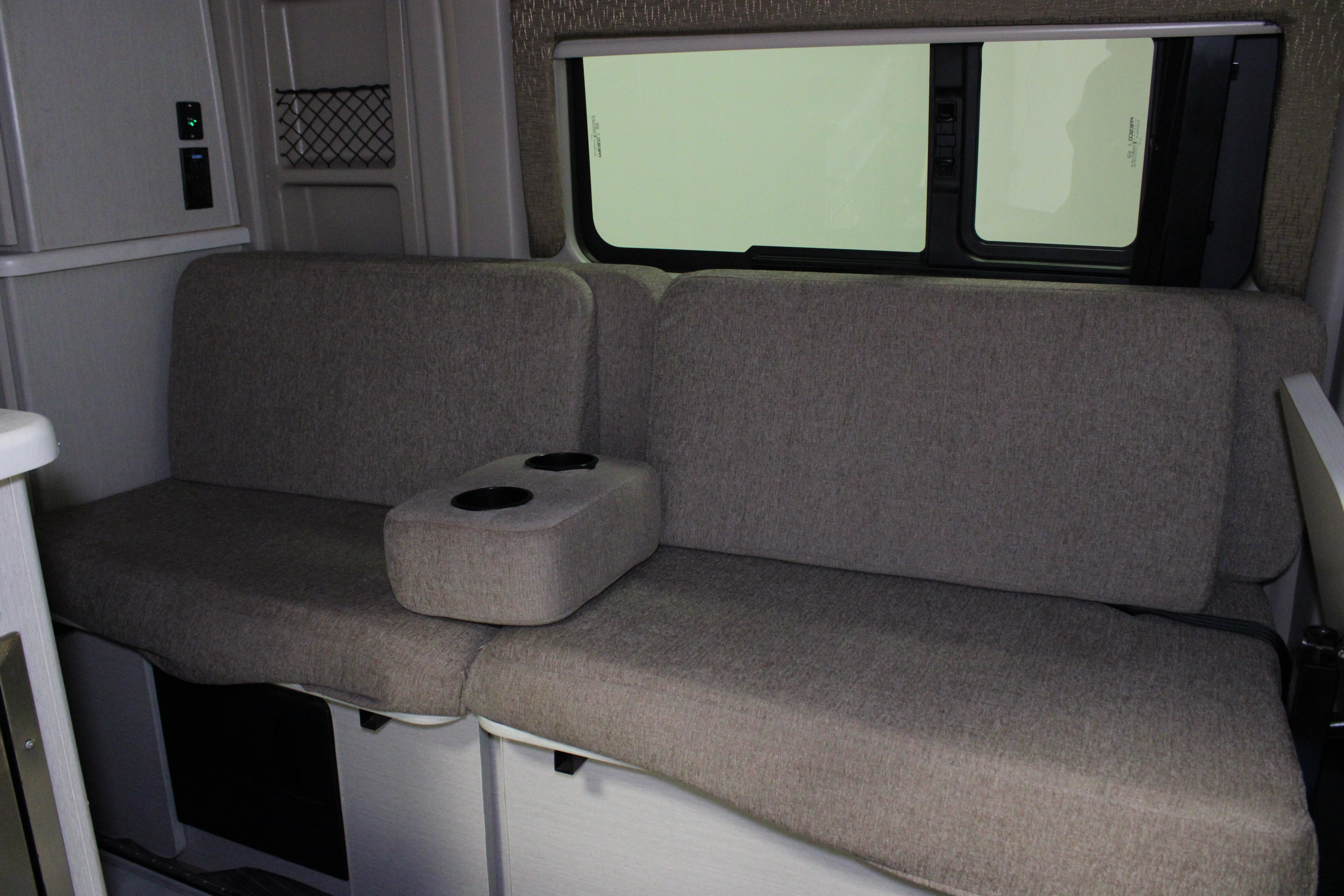Used 2021 RAM ProMaster 1500 w/ Convenience Group FWD image 22