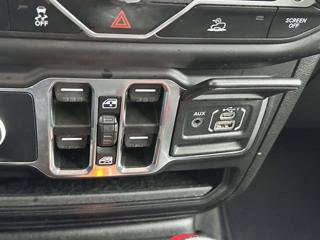 Used 2023 Jeep Wrangler Sahara image 20