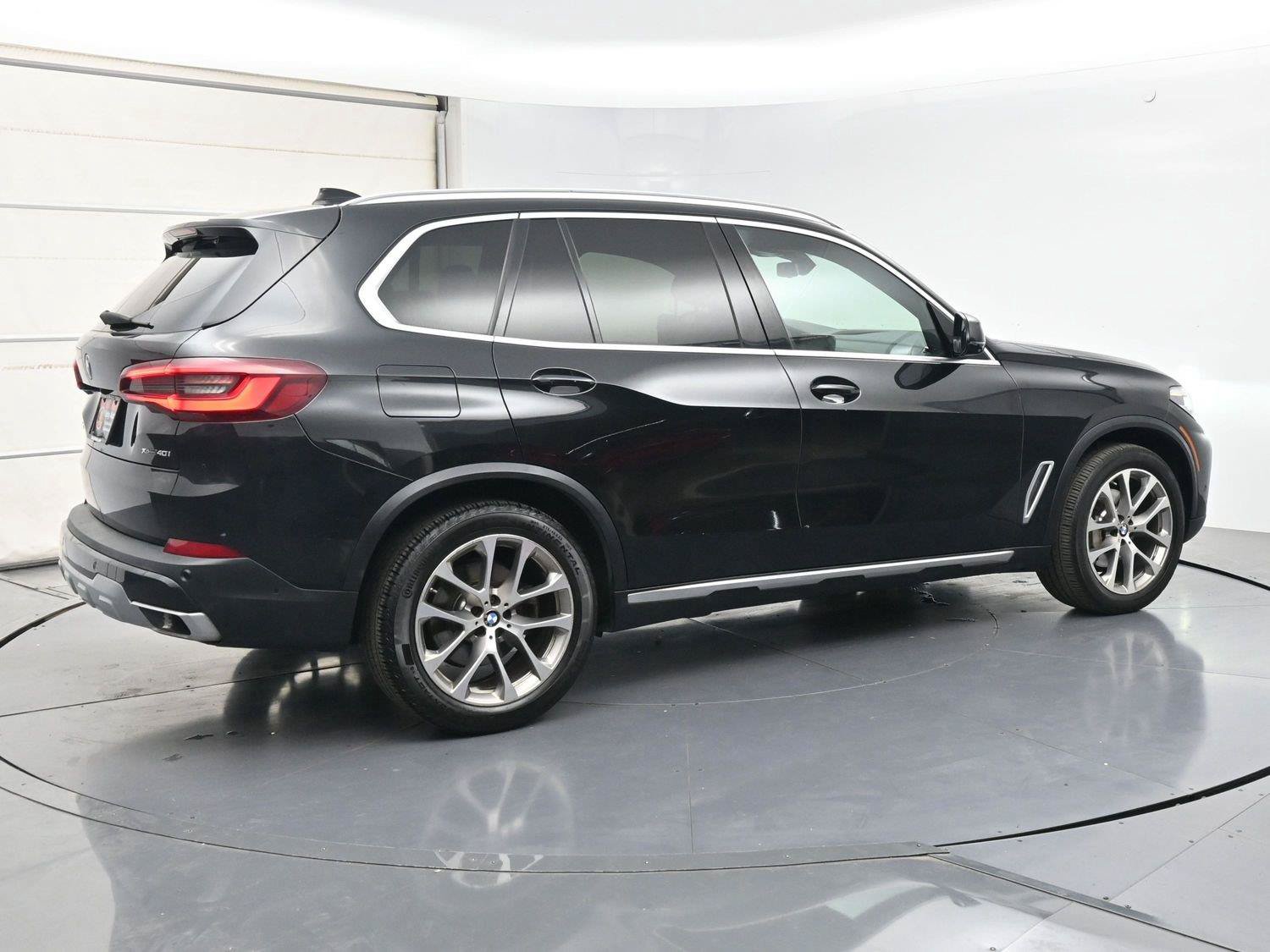 Used 2021 BMW X5 xDrive40i w/ Premium Package 2 AWD/4WD image 26