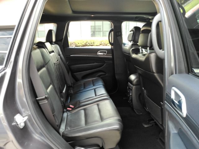Used 2021 Jeep Grand Cherokee Limited w/ Luxury Group II RWD image 27